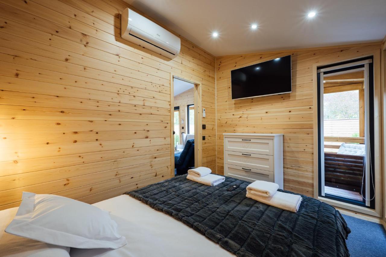 Telegdy Homes Praid Extérieur photo